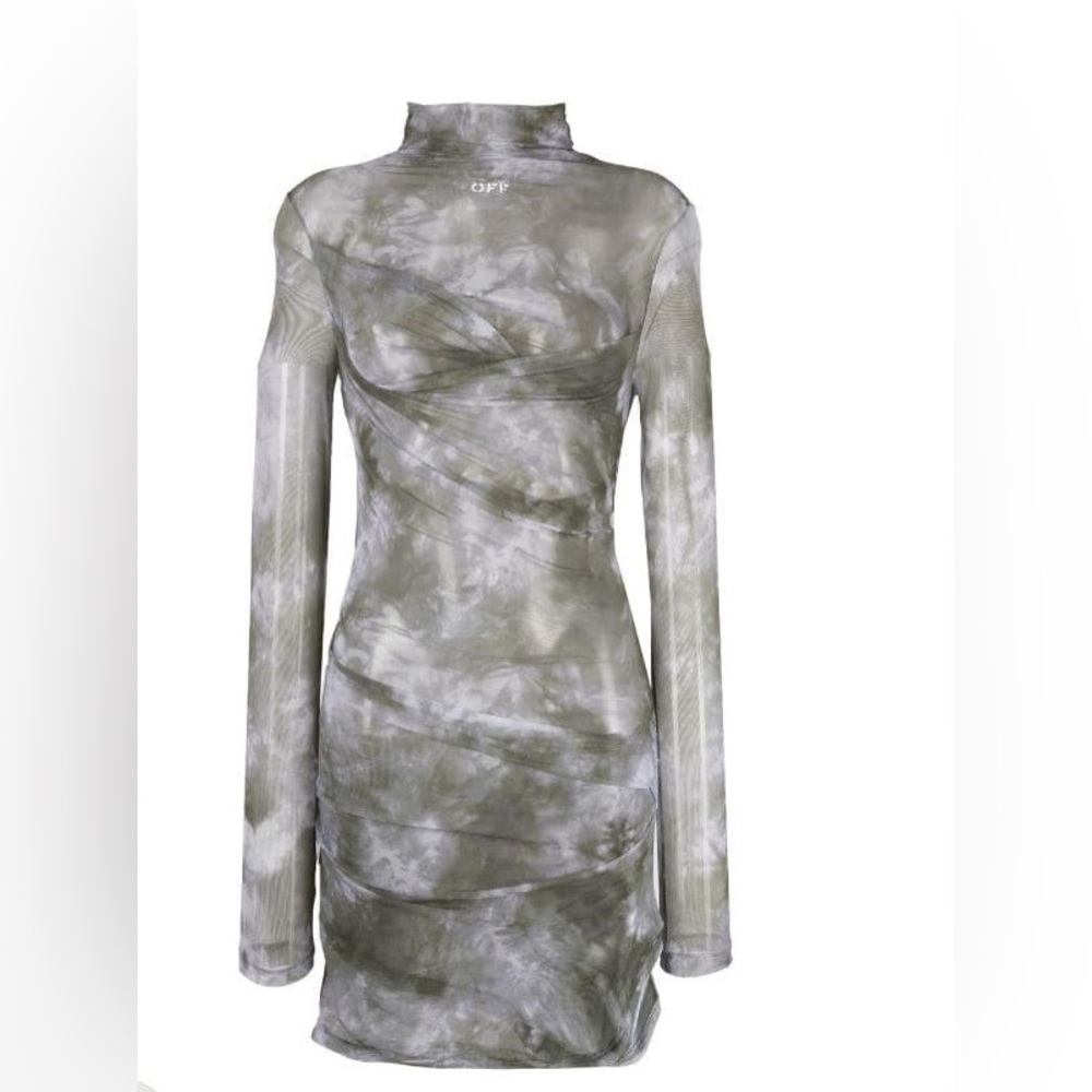 OFF WHITE. Authentic. IN SEASON. Bodycon dress. Never worn. New Condition.
